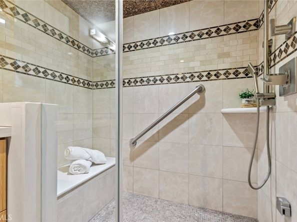 343 Pioneer Dr 1101, Glendale CA 91203