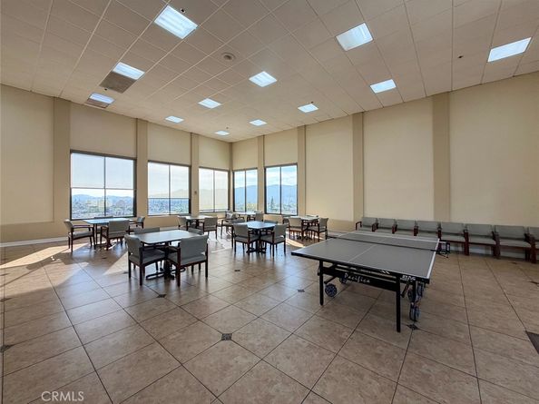 343 Pioneer Dr 1101, Glendale CA 91203