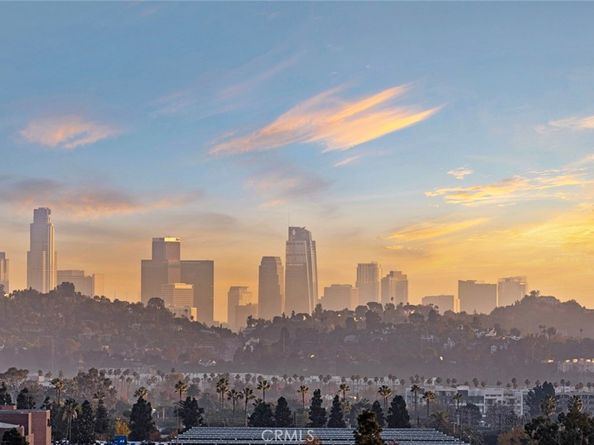 343 Pioneer Dr 1101, Glendale CA 91203