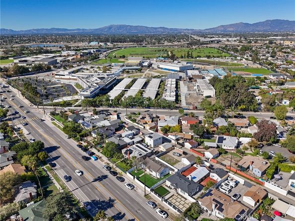 12317 Roscoe, Sun Valley CA 91352