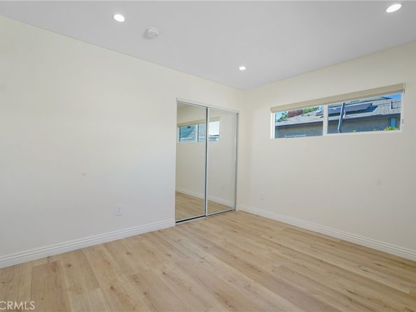 12317 Roscoe, Sun Valley CA 91352