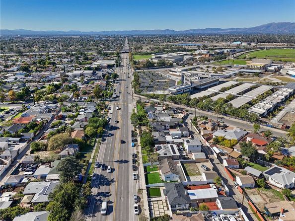 12317 Roscoe, Sun Valley CA 91352