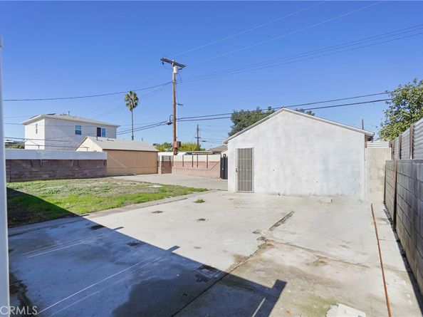 12317 Roscoe, Sun Valley CA 91352