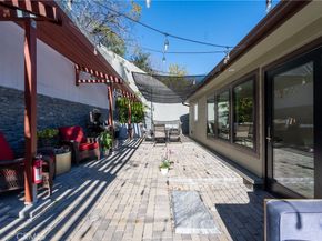 2239 Laurel Canyon, Los Angeles CA 90046