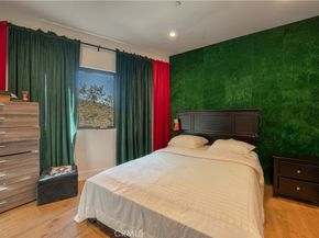 2239 Laurel Canyon, Los Angeles CA 90046