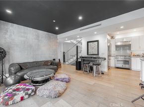 2239 Laurel Canyon, Los Angeles CA 90046