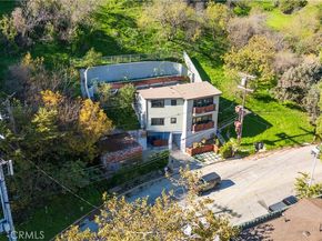 2239 Laurel Canyon, Los Angeles CA 90046