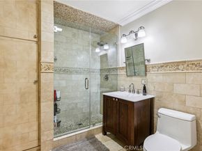 6850 Longridge Avenue, North Hollywood CA 91605