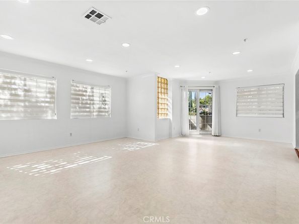 Undisclosed Address #GD25239316, Glendale CA 91203