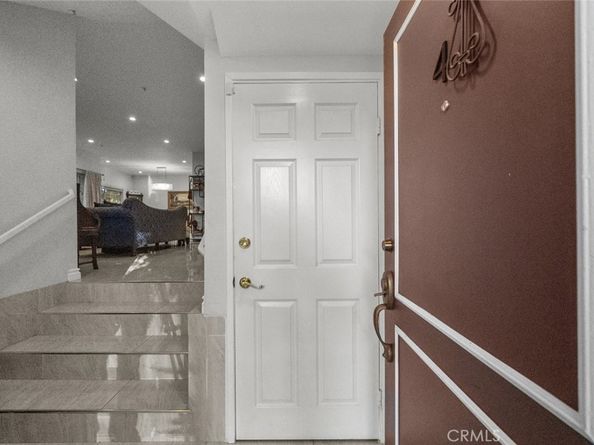1245 Grandview Avenue 4, Glendale CA 91201