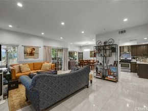 1245 Grandview Avenue 4, Glendale CA 91201