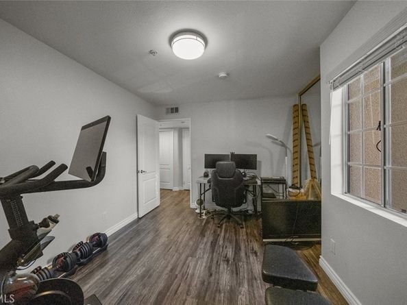 1245 Grandview Avenue 4, Glendale CA 91201