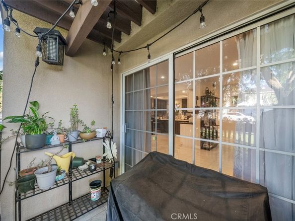 1245 Grandview Avenue 4, Glendale CA 91201