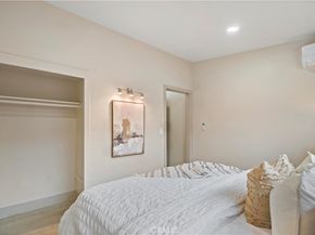 1042 Vineland, La Puente CA 91746