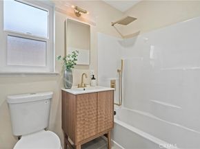 1042 Vineland, La Puente CA 91746