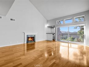 18324 Clark Street 315, Tarzana CA 91356