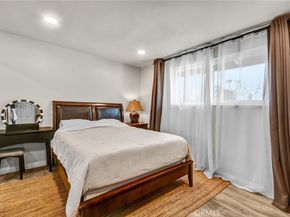 2342 N Mills, Claremont CA 91711