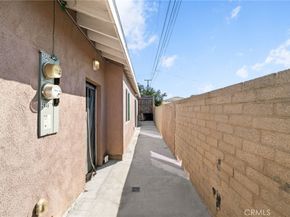 2046 W 112th, Los Angeles CA 90047