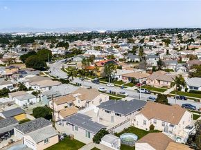 2046 W 112th, Los Angeles CA 90047