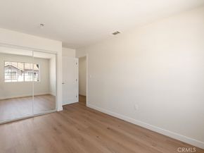 820 W Compton 24, Compton CA 90220