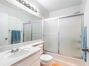 14610 Erwin 212, Van Nuys CA 91411