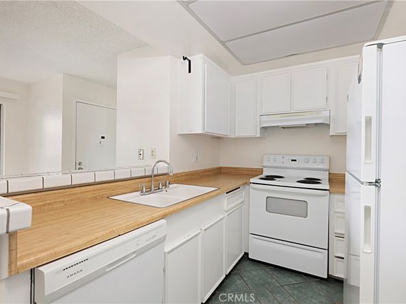 147 W Glaucus Street D, Encinitas CA 92024