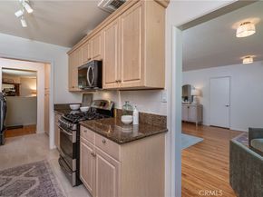 736 Brown, Burbank CA 91504