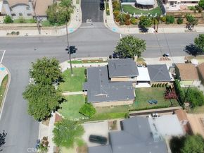 736 Brown, Burbank CA 91504