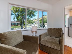 736 Brown, Burbank CA 91504