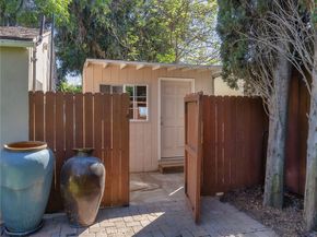 5233 Lemp Avenue, Valley Village CA 91601