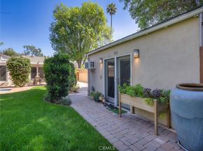 5233 Lemp Avenue, Valley Village CA 91601