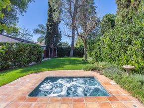 5233 Lemp Avenue, Valley Village CA 91601