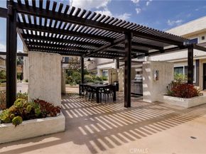 4321 Matilija Avenue 1, Sherman Oaks CA 91423