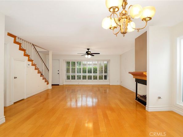 4321 Matilija Avenue 1, Sherman Oaks CA 91423