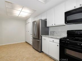 4321 Matilija Avenue 1, Sherman Oaks CA 91423