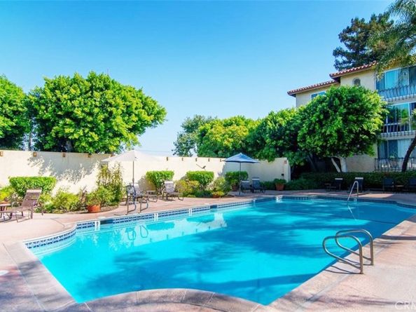 12720 Burbank Boulevard 118, Valley Village CA 91607