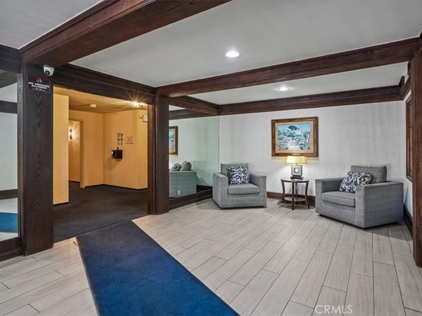 12720 Burbank Boulevard 118, Valley Village CA 91607