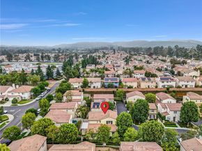 45 Avondale, Irvine CA 92602