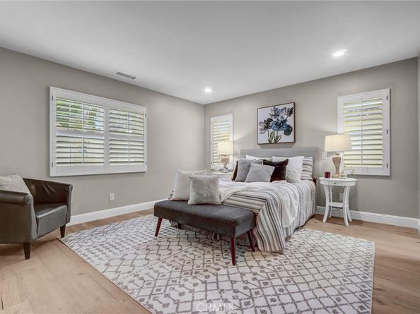 45 Avondale, Irvine CA 92602