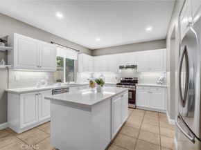 45 Avondale, Irvine CA 92602