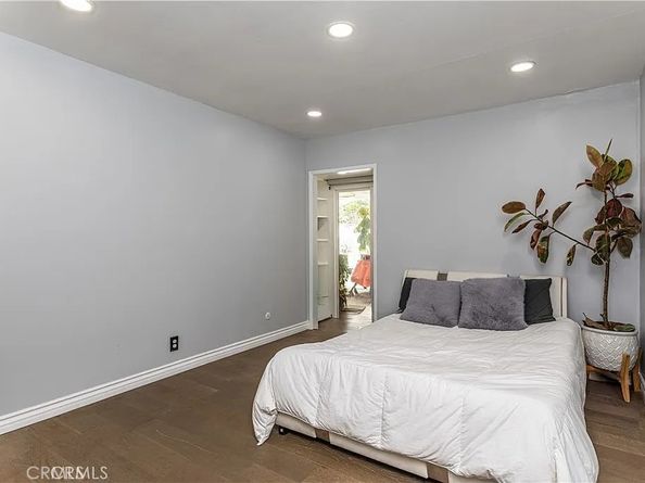 2750 San Carlos Lane, Costa Mesa CA 92626