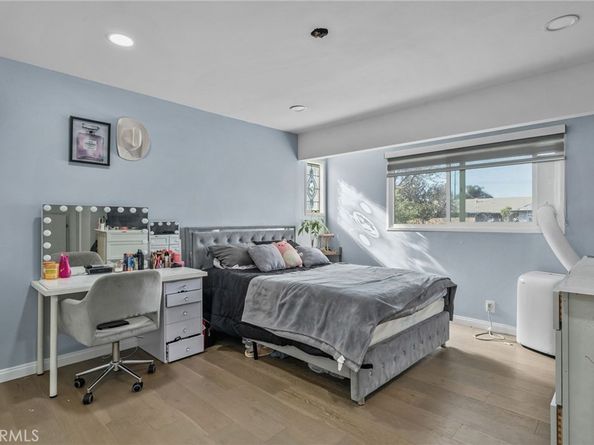 2750 San Carlos Lane, Costa Mesa CA 92626