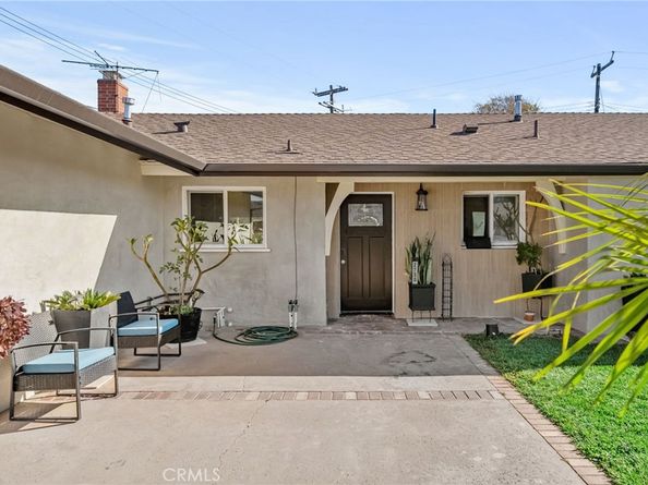 2750 San Carlos Lane, Costa Mesa CA 92626