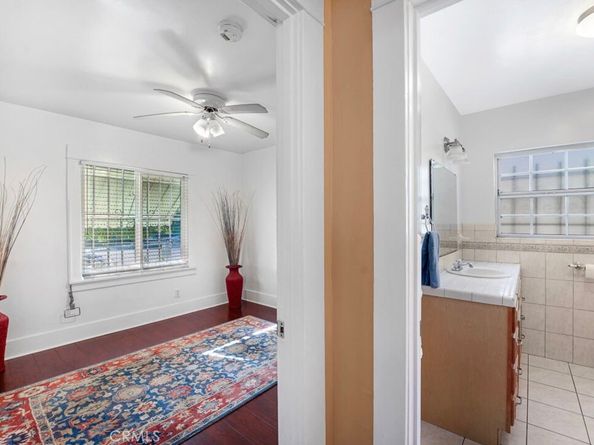 3654 7th Avenue, Los Angeles CA 90018