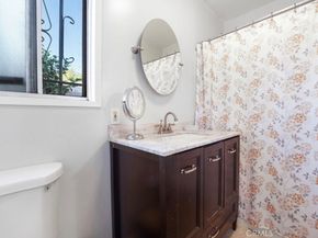 3654 7th Avenue, Los Angeles CA 90018