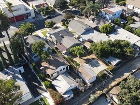 3654 7th Avenue, Los Angeles CA 90018