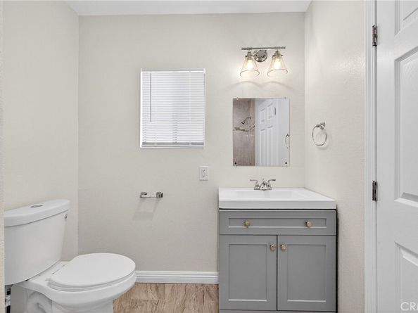 8734 Dalton, Los Angeles CA 90047