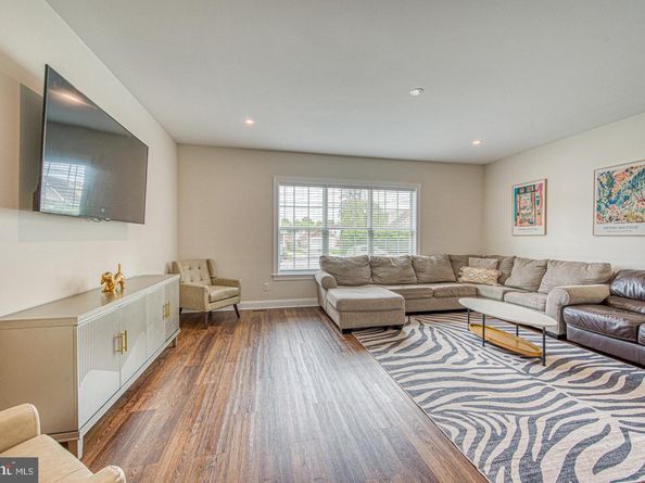 207 2nd Avenue, Newtown Square PA 19073