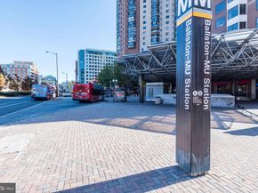 3835 9TH Street N 105W, Arlington VA 22203
