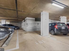 3835 9TH Street N 105W, Arlington VA 22203